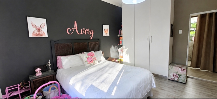 3 Bedroom Property for Sale in Nahoon Valley Park Eastern Cape